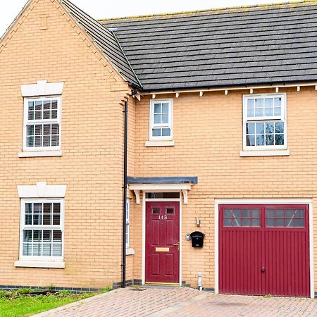 فيلا The Grace House Entire 4Bed Detached بيتربرو المظهر الخارجي الصورة